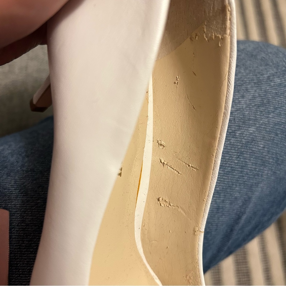 White Women's Pointed Toe Pumps - - Picture 4 of 5